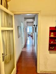Appartement à Barri de les Corts. Amplio piso de 105 m en les corts, ideal para familias. cuenta c