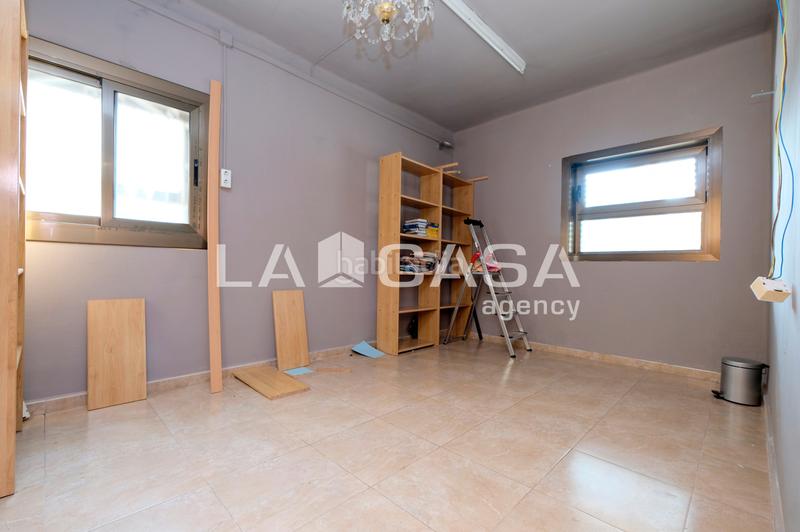 Foto c0bb8a9b-668a-42e6-9410-052fb86fc99e. Affitto locale commerciale in Vilapicina - Torre Llobeta Barcelona