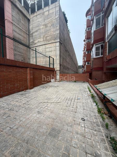 Foto 7761cabf-98fc-4436-85ff-2286e642a96f. Local comercial en Lloreda Badalona