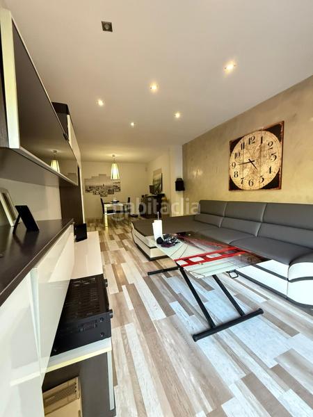 Foto 61f0fb03-5b3c-4dec-98e9-f10189896f9a. Appartamento in Puigfred Badalona