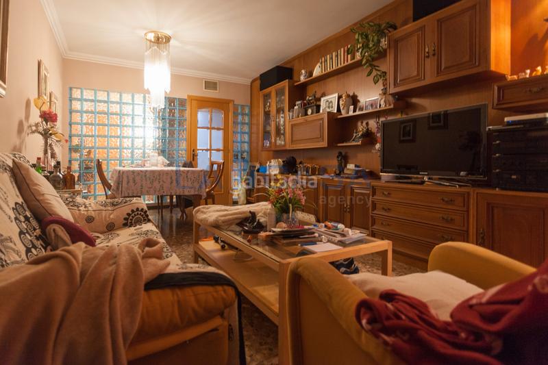 Foto 148a4178-8b1f-417e-b681-f3ea12f73fb2. Etagenwohnung in La Florida Hospitalet de Llobregat (L´)