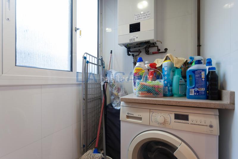 Foto 930beefa-ecfa-4d29-9dc2-bbabc58012ff. Etagenwohnung in La Florida Hospitalet de Llobregat (L´)