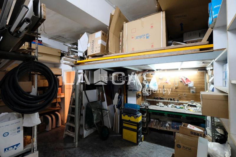 Foto b4c3d54f-45e7-426b-b170-615bdbf4abb4. Local commercial dans Porta Barcelona