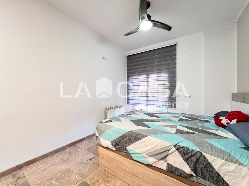 Foto be673326-a3f9-4b0c-8d06-1d4c878173e0. Appartamento con riscaldamento in Llefià Badalona