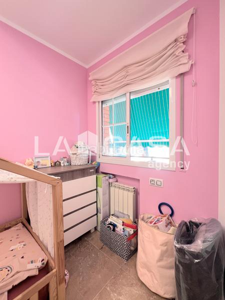 Foto 6ac52528-a452-40fb-a36c-92e1f14267f2. Appartement avec chauffage dans Llefià Badalona