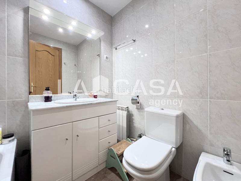 Foto ebcdcd45-3f65-46fc-bbd5-002f4eeec085. Appartement avec chauffage dans Llefià Badalona