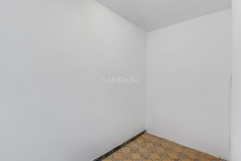 Foto 86a75122-2051-47b8-95ee-67b4539bdd69. Pis amb aparcament a Raval Barcelona