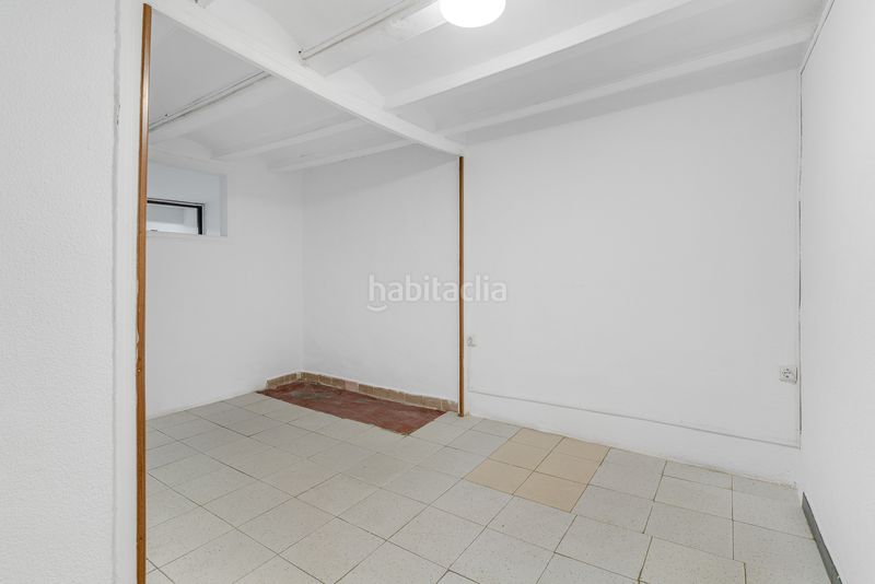 Foto c0d24cb1-08f4-4273-a59e-3a138609963c. Pis amb aparcament a Raval Barcelona