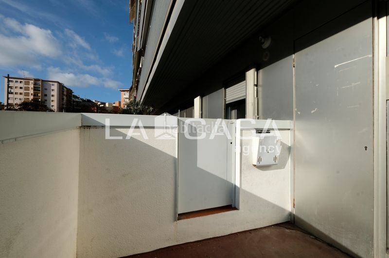 Foto 34be53a7-8f93-4afd-8bbd-b79f5a096e04. Pis a Turó de la Peira Barcelona