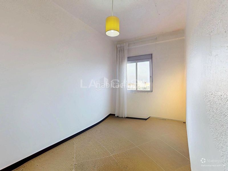 Foto fdf5e79f-dbdd-4293-95e8-2a6f468a3452. Pis a Aiora Valencia