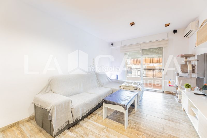 Foto 53a1858b-b788-4bda-ba6e-fd84eefdc80c. Pis amb aparcament a Riba - roja de Túria