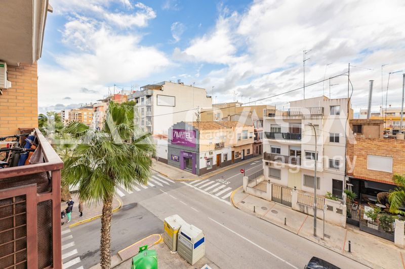 Foto 78fde919-e6e6-4a9d-b416-d65391652ae0. Pis amb aparcament a Riba - roja de Túria