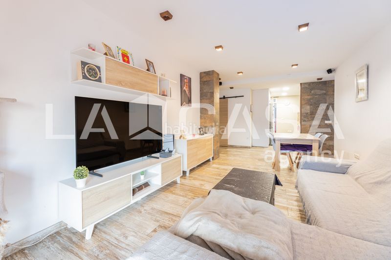 Foto d620bd1c-597e-434f-ae34-0f358ed498d4. Pis amb aparcament a Riba - roja de Túria