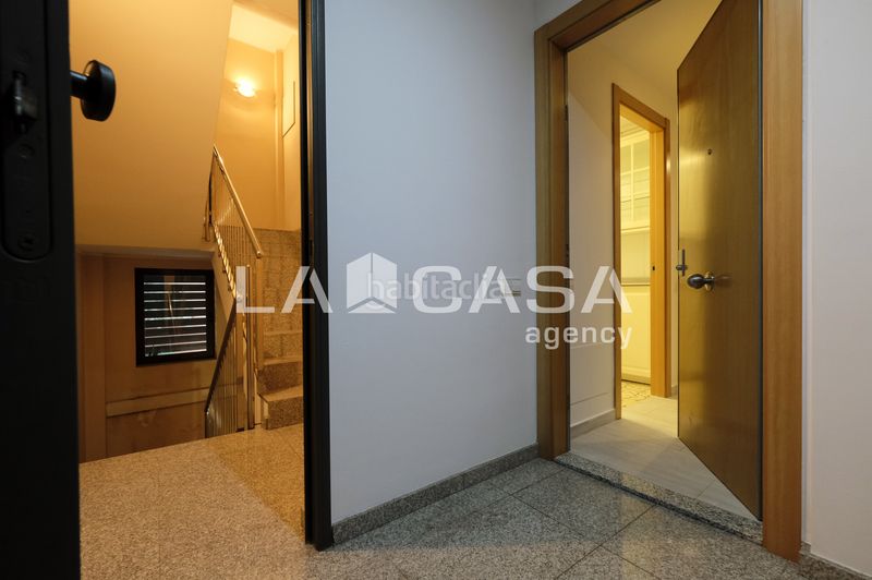 Foto b08fa146-b2b8-44d8-8b02-04a5b707012e. Pis a Turó de la Peira Barcelona