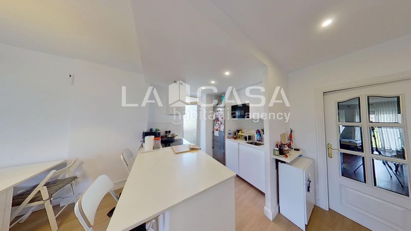 Foto 97cbbe92-00fd-4f53-accc-4b921e3b144a. Pis a La Verneda - La Pau Barcelona