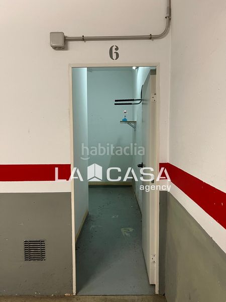 Foto 4346dbf9-5205-4d29-8cb9-4d1747170cb8. Aparcament cotxe a Vilapicina - Torre Llobeta Barcelona