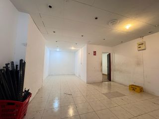 Local Comercial  Carrer de la pubilla casas