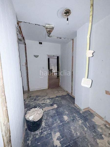 Foto 0c4b9c72-f279-4bbe-92c7-9185c744e8b1. Local comercial a Riba - roja de Túria