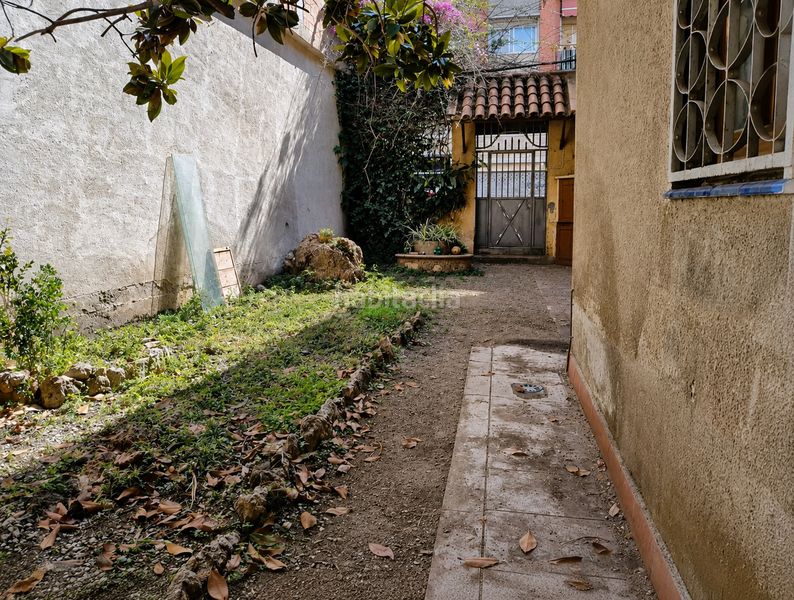 Foto 8842e2a8-f83e-4dfd-b64e-4df34c4f6609. Casa adossada a Vilapicina - Torre Llobeta Barcelona