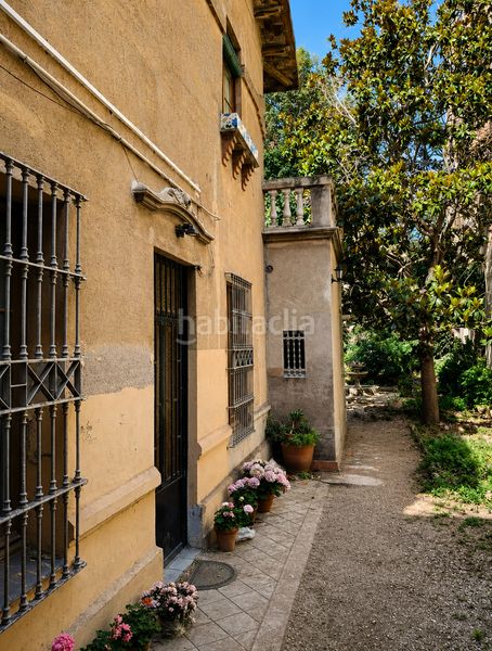Foto a65bcc1f-3408-46e3-ba83-7fc071897c07. Casa adossada a Vilapicina - Torre Llobeta Barcelona