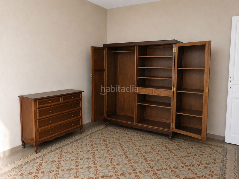Foto c2a4ff1f-c47c-4ddf-8637-56fe0fb9dd8c. Casa adossada a Vilapicina - Torre Llobeta Barcelona