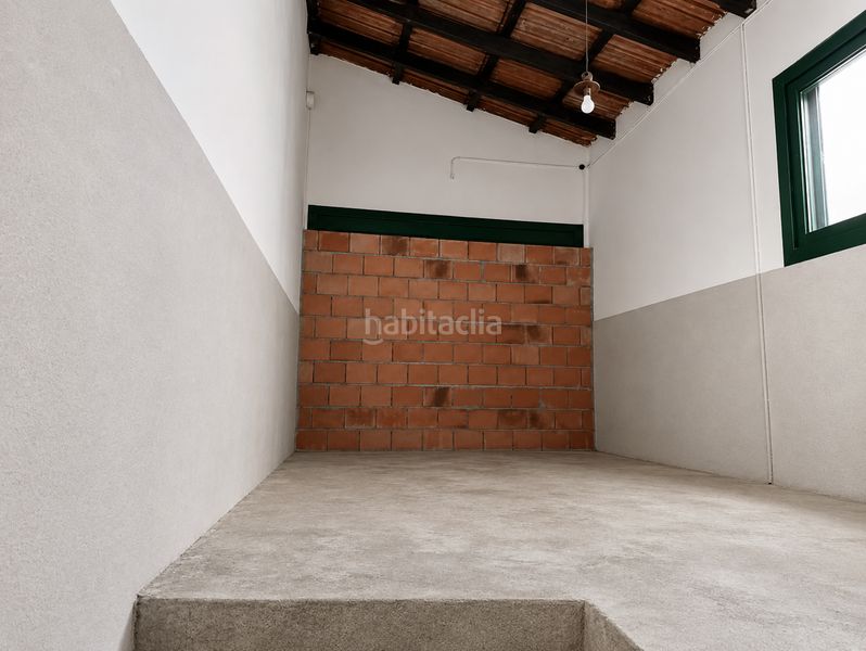 Foto c372f8e4-cb7d-44fd-98cc-a89f3227a440. Casa adossada a Vilapicina - Torre Llobeta Barcelona
