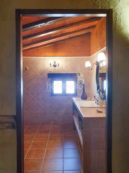 Foto 33a3d8a2-6438-4efc-9475-a5a3e9b1fba9. Casa a Requena
