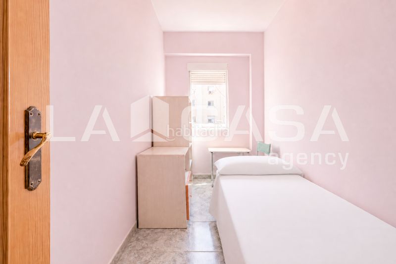 Foto dfcad4b4-7414-475a-a9fe-2ccf6386b8f5. Pis a Aiora Valencia