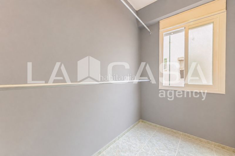 Foto eb1fc53f-e867-455e-9ab8-a34ea63b4bc3. Pis a Aiora Valencia