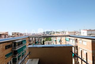 Flat  Passeig de valldaura