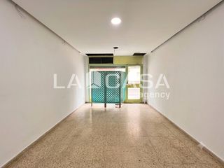 Local Comercial a Carrer de Juan Valera