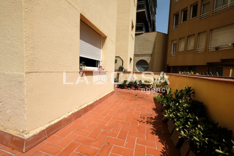 Foto 110402e5-902a-4bee-ba49-d2a09b5f711f. Pis a Vilapicina - Torre Llobeta Barcelona