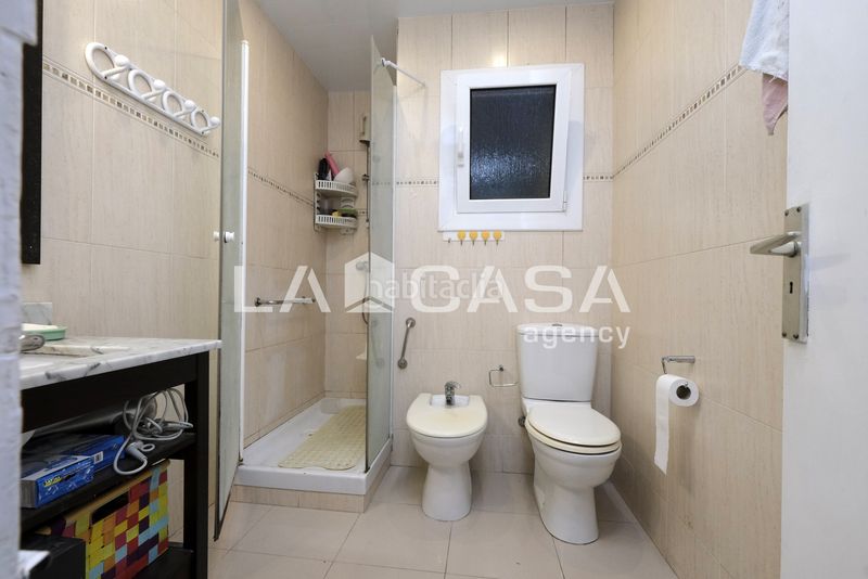 Foto 6e84e7c5-5d65-4d33-b38d-7e8f066670cf. Pis a Vilapicina - Torre Llobeta Barcelona
