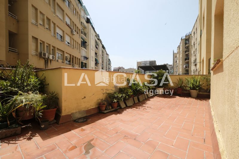 Foto 6ee3c542-5c72-45e3-8012-0b26c8275e66. Pis a Vilapicina - Torre Llobeta Barcelona