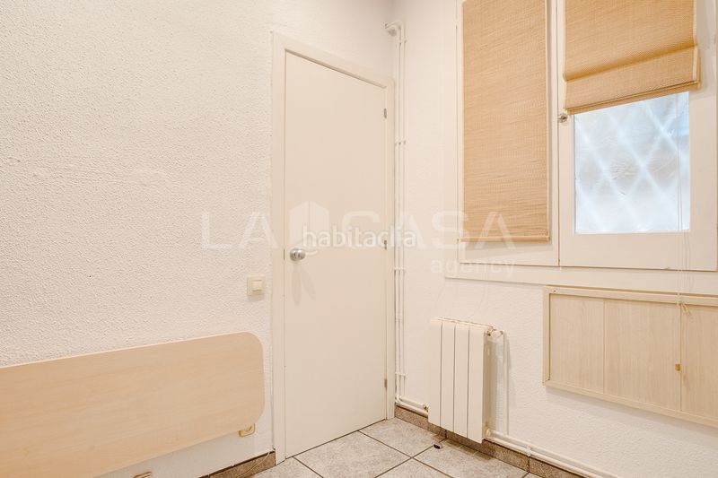 Foto d193bb95-f4eb-4a64-8dad-0a85f931ac6e. Pis amb calefacció a Sagrada Família Barcelona