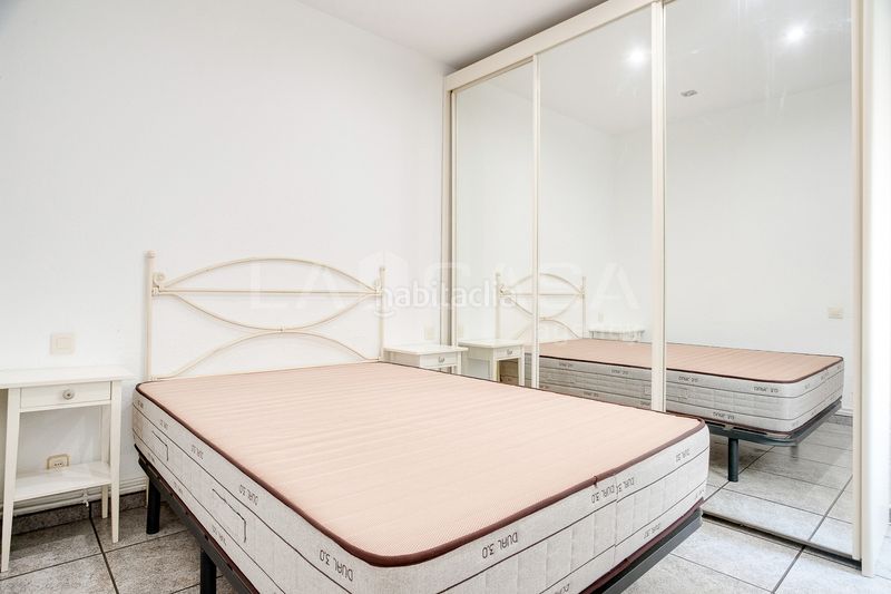 Foto fefbd052-3459-4eb5-8f52-d035995112b8. Pis amb calefacció a Sagrada Família Barcelona