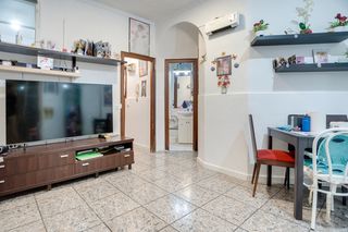 Pis  Calle aigues del llobregat de l