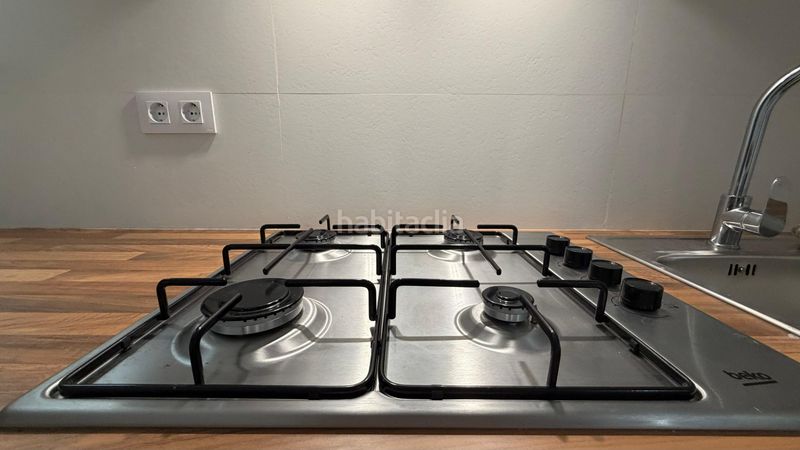 Foto 5a35bd2c-9d2b-4ce6-8a41-cf985cfbde5c. Loft amb calefacció a El Camp de l´Arpa del Clot Barcelona