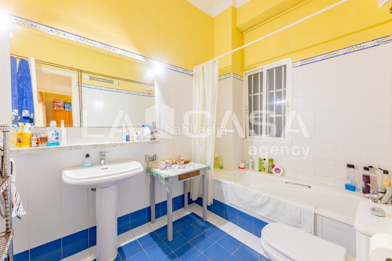 Foto 7974a048-38f8-44cb-be64-1ef169a24a71. Pis a Russafa Valencia