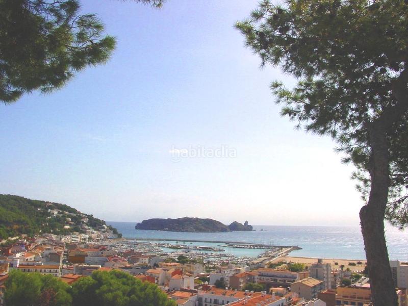 Foto aa61fdda-a708-42fc-a0fb-6d882c2f2aaa. Terreny residencial a carrer mediterrània 27 a l´Estartit poble Estartit