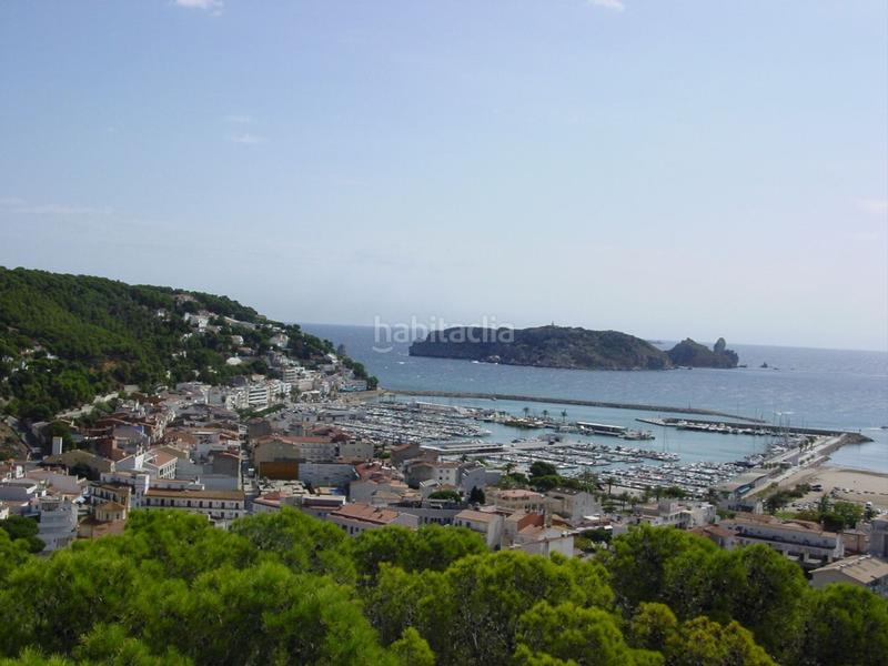 Foto e9dd4796-878c-4eaa-93d8-807c379b8e61. Terreny residencial a carrer mediterrània 27 a l´Estartit poble Estartit