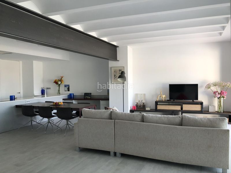 Foto aa3143c9-d0ff-4cb0-b42e-b49a9c9d9100. Casa adossada amb aparcament piscina a l´Estartit poble Estartit