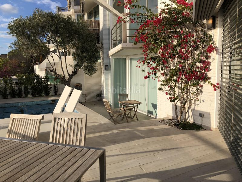 Foto fba7620d-ce93-4b2b-85f7-c264cbca3873. Casa adossada amb aparcament piscina a l´Estartit poble Estartit