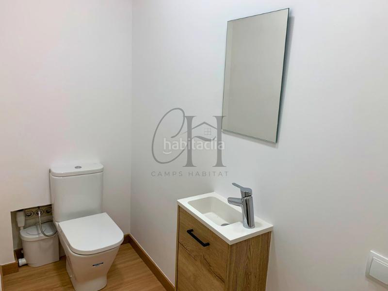 Foto 80a5547c-15f5-42ed-9b73-b4dfc8ae9e51. Lloguer local comercial a Centre Sant Joan Despí