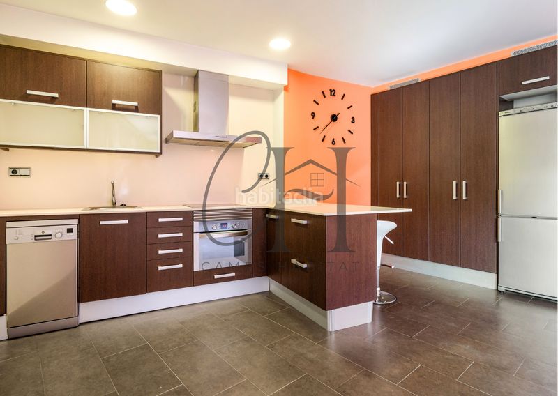 Foto 86b734eb-cd80-4f56-8015-3b84c270924c. Pis a Horta Barcelona