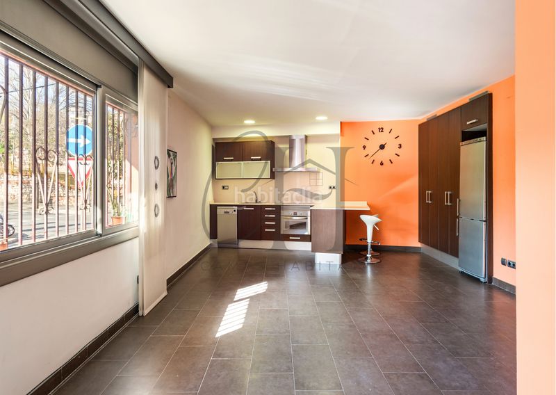 Foto f8096ede-1d94-439a-84e8-e9ac89149a6c. Pis a Horta Barcelona