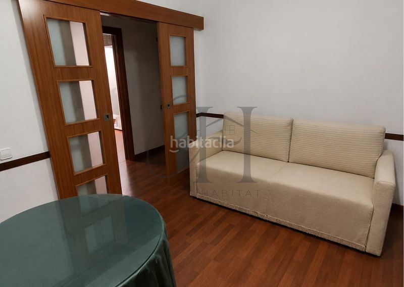 Foto 46da4a09-b4d5-42c5-b3eb-7d27de109b81. Pis a Centre Cornellà de Llobregat