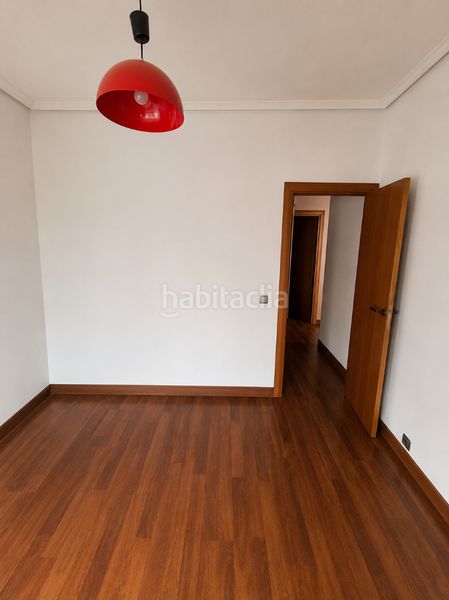 Foto d5dc97fb-9e90-4bd8-b364-19509e998129. Pis a Centre Cornellà de Llobregat