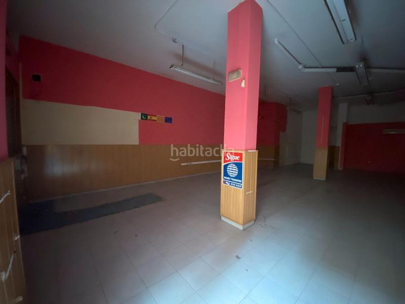 Foto 0b753598-8ab4-41a5-be53-abf9ac345763. Alquiler local comercial en El Coll Sant Cugat del Vallès