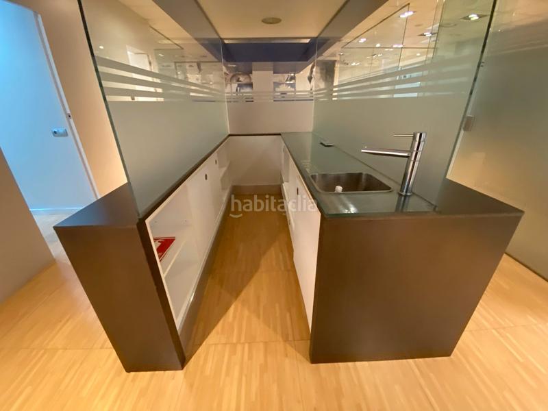 Foto afca2234-ecb2-44ad-b2bc-47425f5df5e9. Business premise with heating in Torreblanca Sant Cugat del Vallès